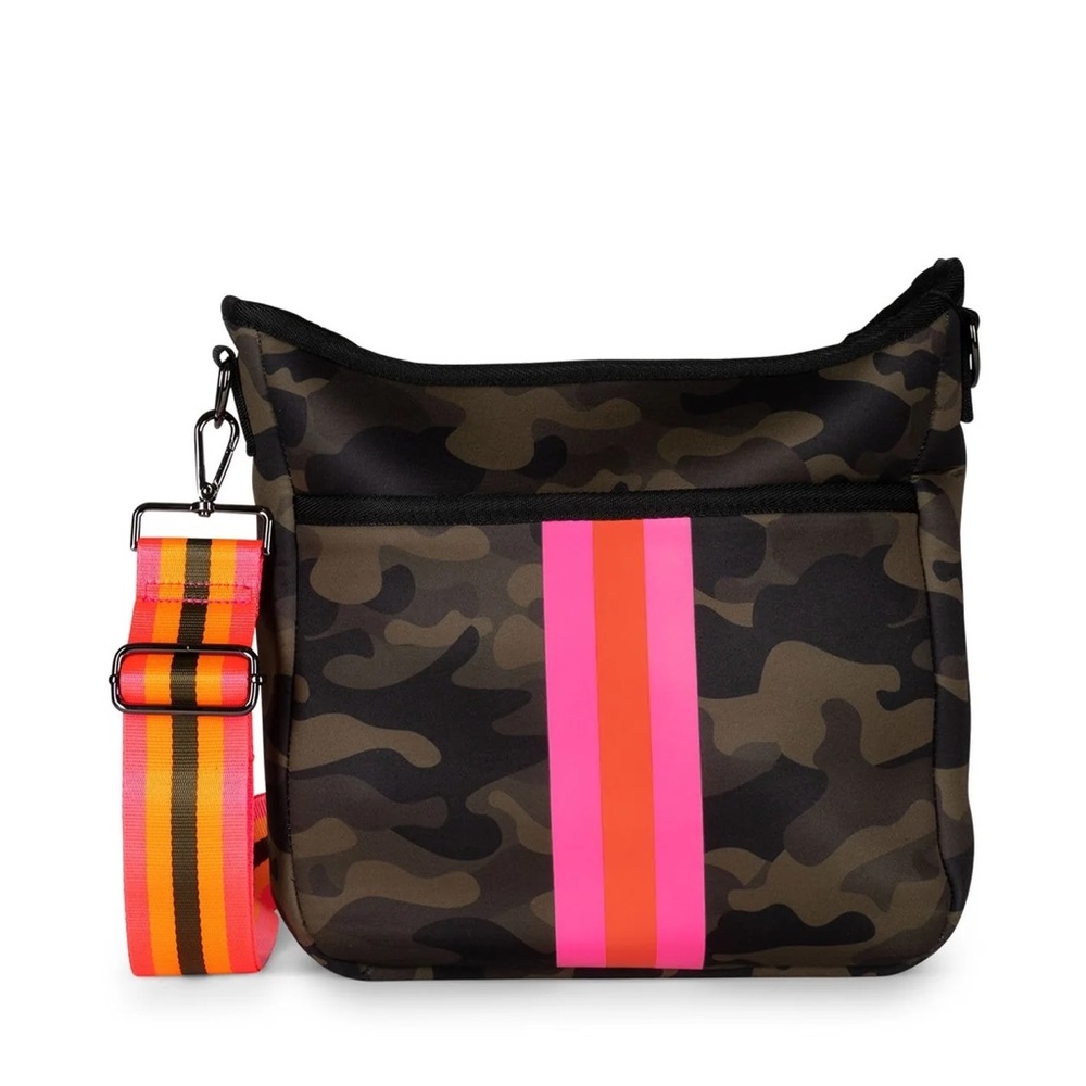 Haute Shore Blake Showoff Neoprene Crossbody Bag - NEW WITH TAGS